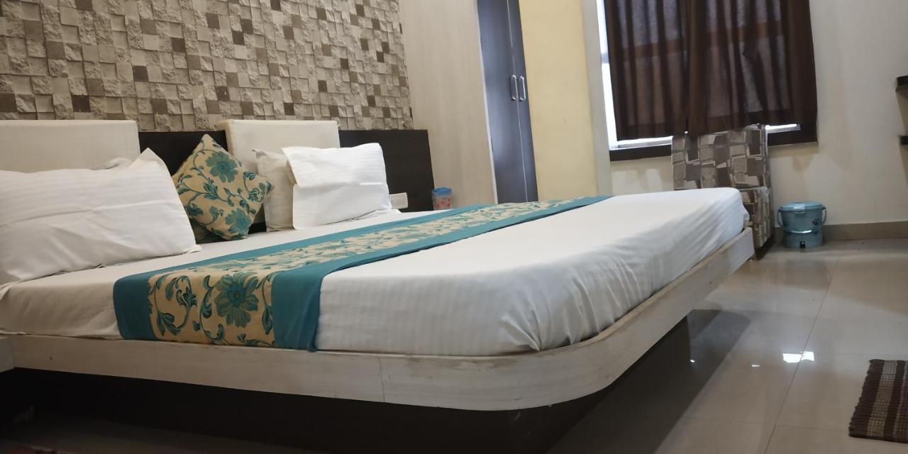 Hotel Maa Ganga Palace Bhopal Eksteriør bilde